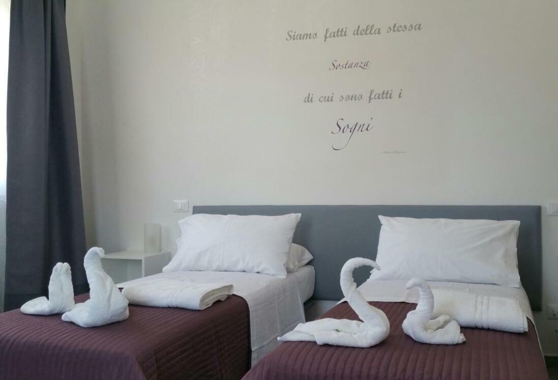 B&B La Veranda Di Gio Torrimpietra ภายนอก รูปภาพ